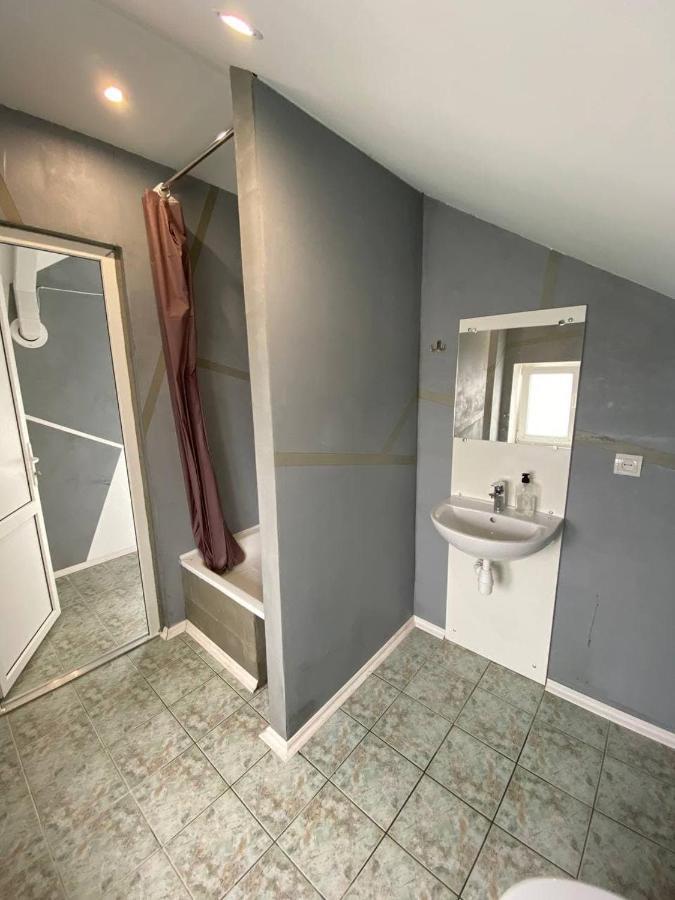 If Hostel Львів Екстер'єр фото