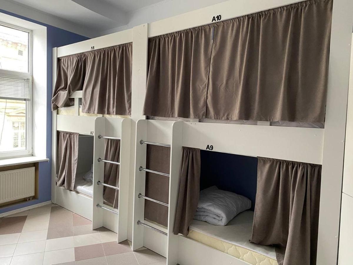 If Hostel Львів Екстер'єр фото