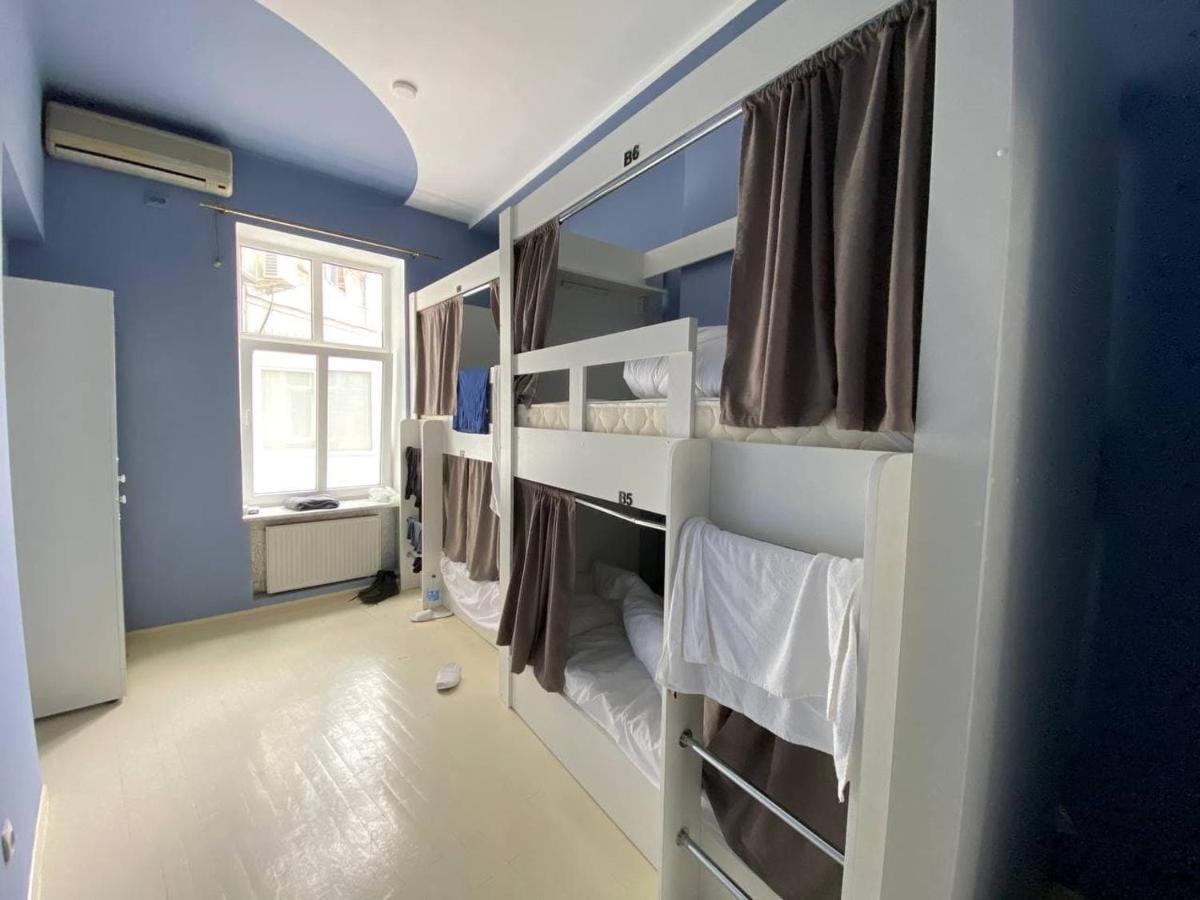 If Hostel Львів Екстер'єр фото